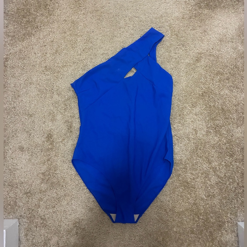 Chiara boni one shoulder swimsuit size 50 - Picture 3 of 4